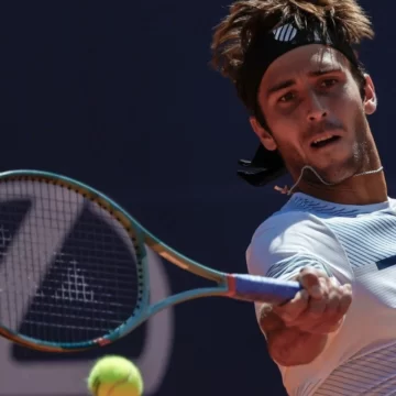 Ruud frenó al argentino Etcheverry Ruud frenó al argentino Etcheverry