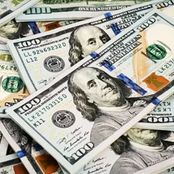El dólar blue anotó su mayor suba semanal en tres meses y en San Juan se negoció a $1.090