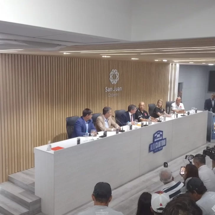 Orrego en la presentación del Ironman: “Para nosotros el deporte es una política de Estado, más allá del Gobierno que venga” Orrego en la presentación del Ironman: “Para nosotros el deporte es una política de Estado, más allá del Gobierno que venga”