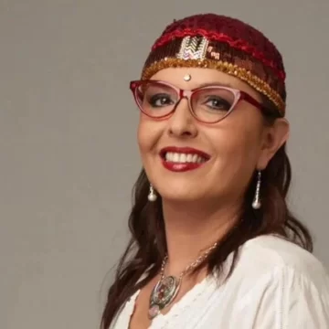 La astróloga hace su debut en San Juan La astróloga hace su debut en San Juan