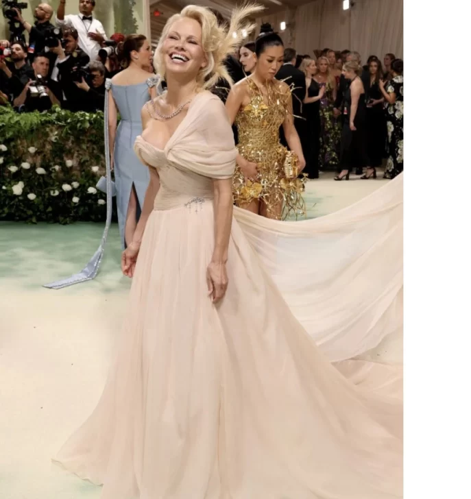 19-687x728 19-687x728