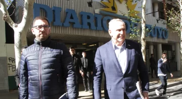 DCC110524-003F08-728x395