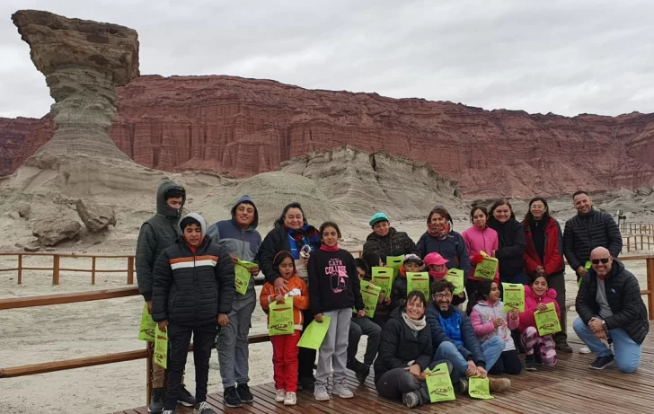 Viven a sólo 30 km de Ischigualasto y por fin pueden conocer el Parque Viven a sólo 30 km de Ischigualasto y por fin pueden conocer el Parque