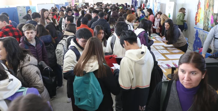 Feria de la UNSJ: los alumnos guías trabajarán en grupos de 6 y en postas