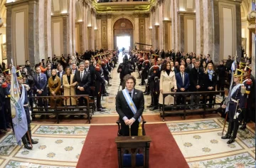 En la Homilía, Cuerva pide apoyar con hechos el esfuerzo de la gente