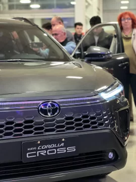 Toyota revoluciona el mercado con el renovado Corolla Cross: innovación en diseño, tecnología y seguridad Toyota revoluciona el mercado con el renovado Corolla Cross: innovación en diseño, tecnología y seguridad