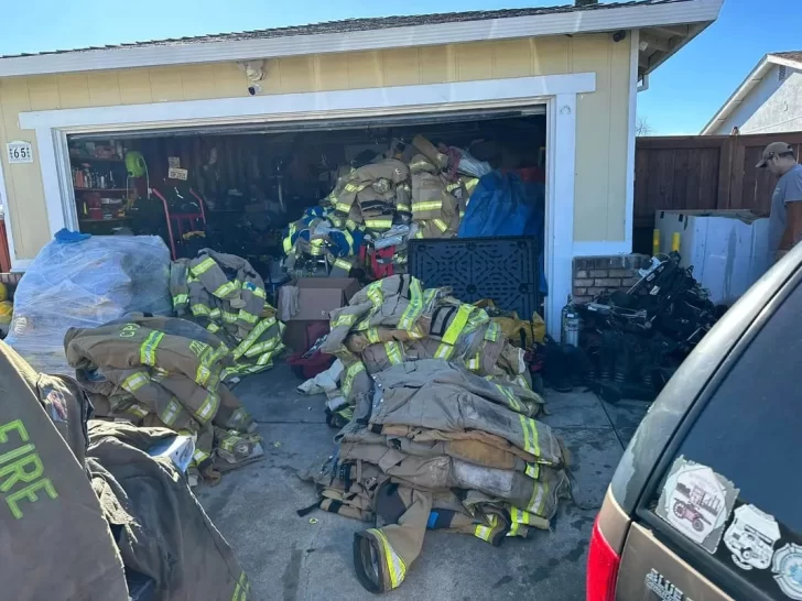 Bomberos juntan fondos para traer  una donación millonaria en equipos