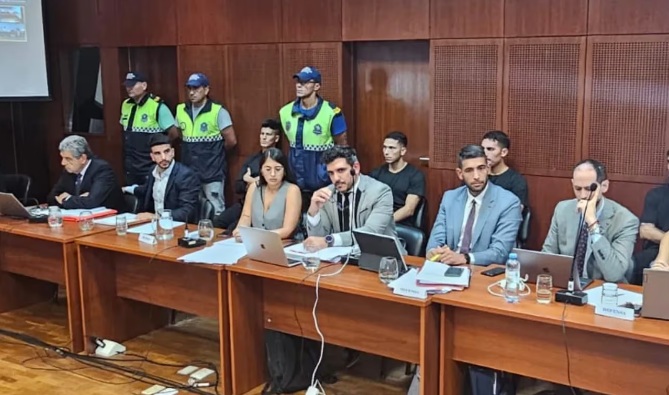 Cuál es la droga que habrían usado los exjugadores de Vélez con la joven que los denunció por abuso sexual