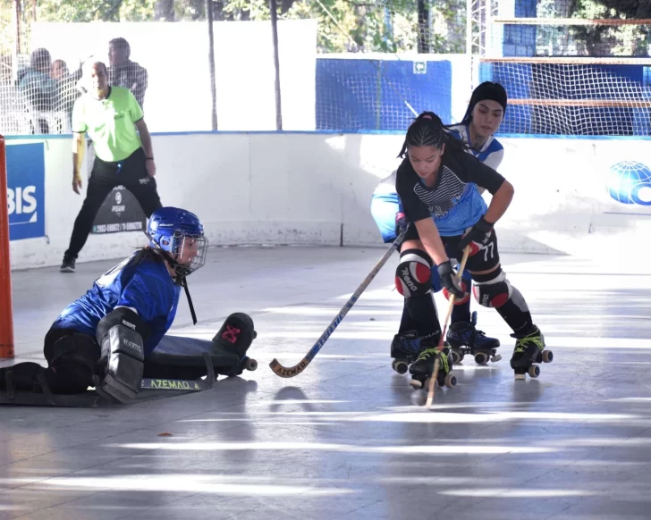 Cuatro equipos sanjuaninos avanzaron en el Argentino Femenino Cuatro equipos sanjuaninos avanzaron en el Argentino Femenino