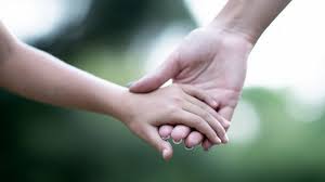 Por la crisis, hay menos postulantes que quieran adoptar más de un niño