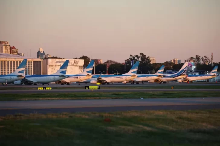 El Gobierno informó los sueldos de los empleados de Aerolíneas Argentinas El Gobierno informó los sueldos de los empleados de Aerolíneas Argentinas