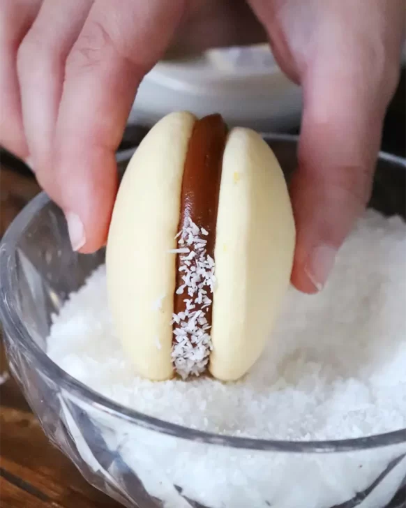 alfajores-maicena-coco-582x728