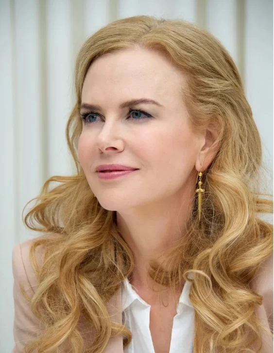 chicaa-2-564x728 chicaa-2-564x728