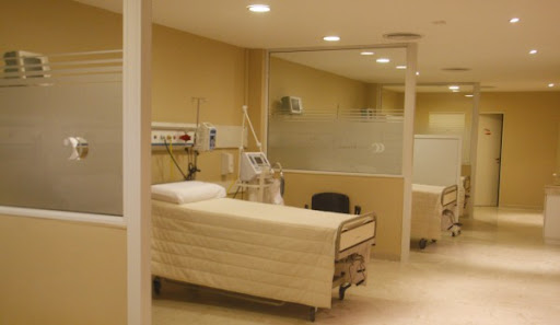 Por la crisis, clínicas y sanatorios sanjuaninos le pidieron a la OSP subir un 60% el canon que cobran “para poder subsistir” Por la crisis, clínicas y sanatorios sanjuaninos le pidieron a la OSP subir un 60% el canon que cobran “para poder subsistir”