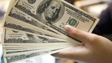 El dólar blue aumentó 30 pesos y cerró a $ 1.100, máximo en tres meses