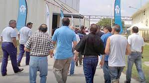 FV suspende 600 operarios por casi 1 mes FV suspende 600 operarios por casi 1 mes