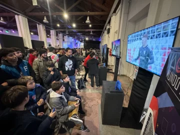 Al calor de los pixeles Al calor de los pixeles