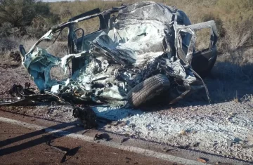 Un sanjuanino, la víctima fatal de un choque entre una camioneta y un camión en Mendoza Un sanjuanino, la víctima fatal de un choque entre una camioneta y un camión en Mendoza