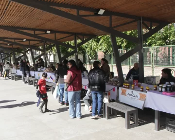 Producción asesora a emprendedores para un concurso que da casi 80 millones de dólares Producción asesora a emprendedores para un concurso que da casi 80 millones de dólares