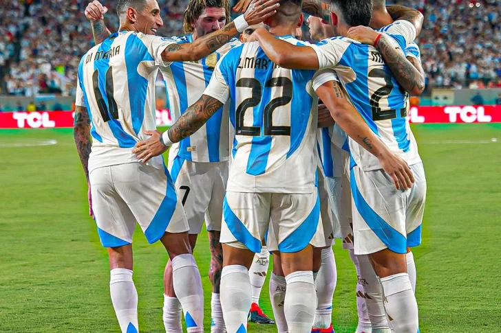 Argentina vs. Perú, por la Copa América 2024: hora, formaciones y cómo ver en vivo el partido