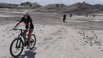 Shows de dinosaurios y hasta títeres entre olivos, en vacaciones de invierno Shows de dinosaurios y hasta títeres entre olivos, en vacaciones de invierno