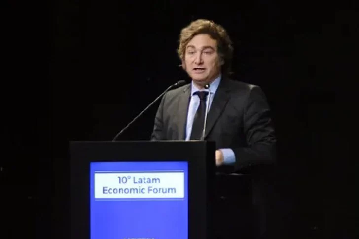 Javier Milei debuta en la Cumbre del G7 en Italia