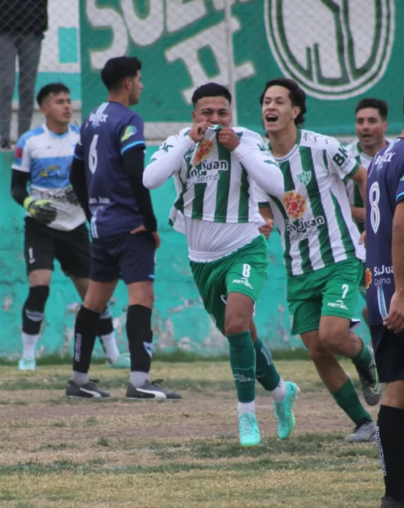 Hoy en lo mejor, Desamparados con Carpintería Hoy en lo mejor, Desamparados con Carpintería