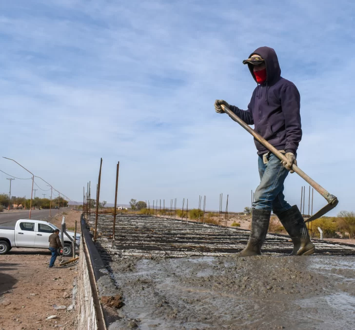 DCC160624-005F02-728x676