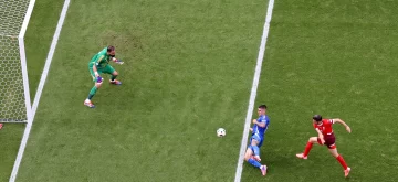 DCC300624-023F05-728x333