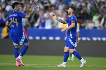 Argentina goleó a Guatemala con un doblete de Messi y llegará de la mejor manera a la Copa América