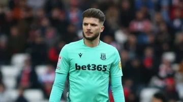 Tenía 26 años: Murió Matija Sarkic, arquero del Millwall Tenía 26 años: Murió Matija Sarkic, arquero del Millwall