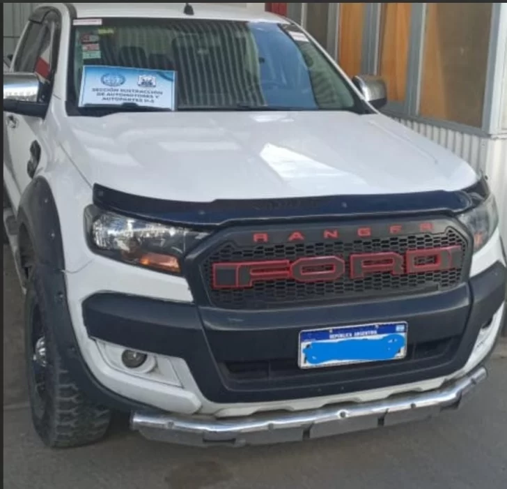 Encontraron en Rawson una camioneta de alta gama robada en Buenos Aires el año pasado Encontraron en Rawson una camioneta de alta gama robada en Buenos Aires el año pasado