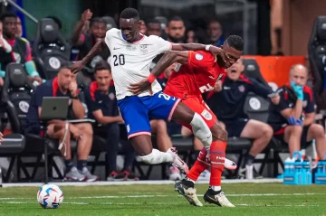 Panamá dio vuelta el marcador ante Estados Unidos y se metió en la pelea del grupo C