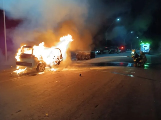 Choque frontal termina con la vida de un rugbier y un empresario, y se salva de milagro un futbolista