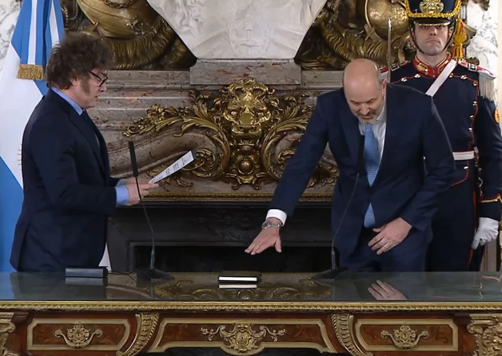 Sturzenegger ya es ministro y dio a conocer su fuerte agenda legislativa Sturzenegger ya es ministro y dio a conocer su fuerte agenda legislativa