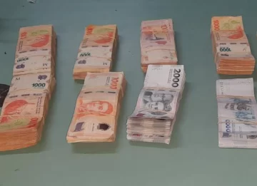 Robó al patrón y dio una parte a su padre Robó al patrón y dio una parte a su padre