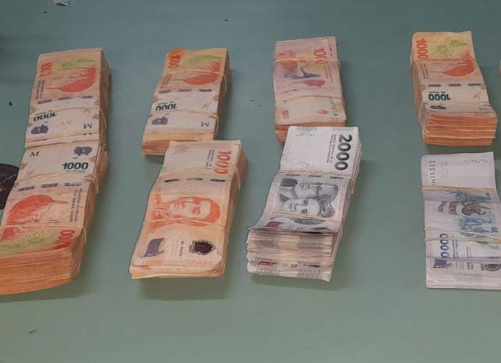 Robó al patrón y dio una parte a su padre Robó al patrón y dio una parte a su padre