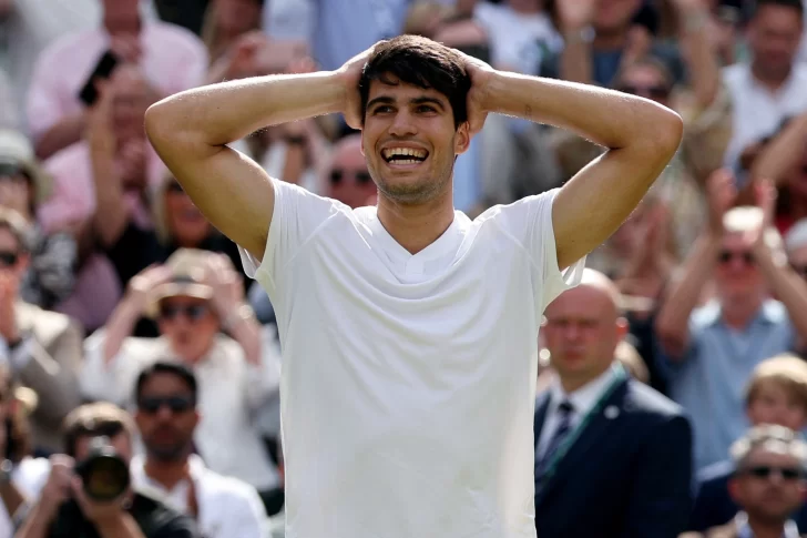 Alcaraz, con una paliza en la final