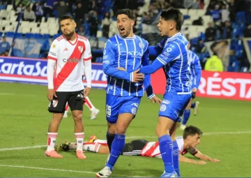 River, en picada: el Tomba lo dio vuelta en una ráfaga River, en picada: el Tomba lo dio vuelta en una ráfaga