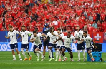 Inglaterra llevó a los penales un duro partido, eliminó a Suiza y avanzó a semifinales Inglaterra llevó a los penales un duro partido, eliminó a Suiza y avanzó a semifinales