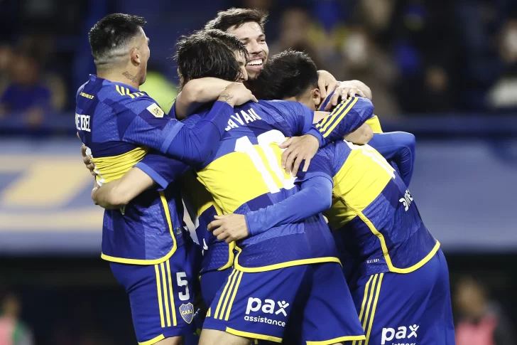 Boca goleó a Banfield en el pendiente y escaló posiciones