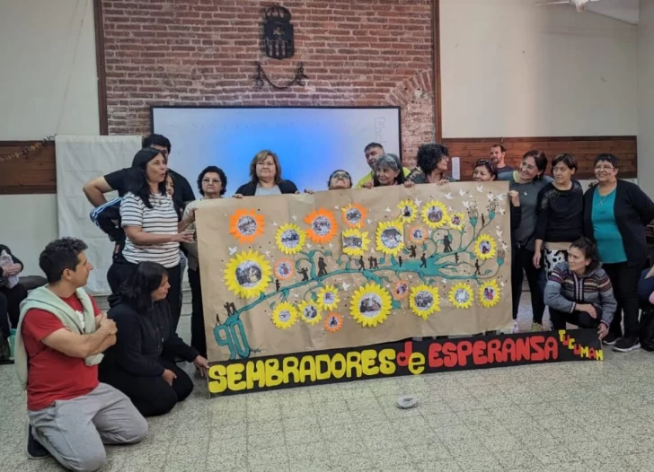 No es lícito permanecer indiferentes No es lícito permanecer indiferentes