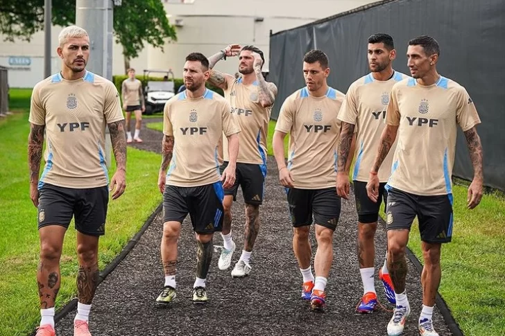 Por los incidentes, el inicio de la final entre Argentina y Colombia se retrasó para las 22:20