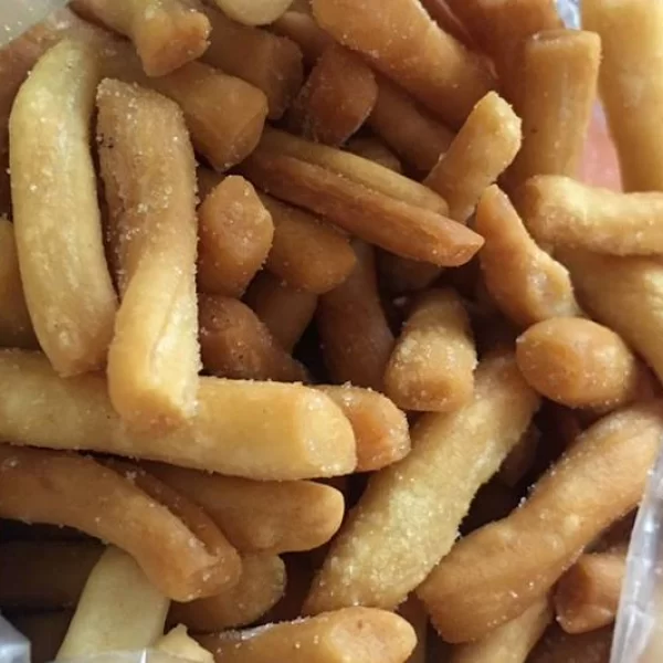 Receta fácil con pocos ingredientes: Cómo hacer palitos salados caseros Receta fácil con pocos ingredientes: Cómo hacer palitos salados caseros