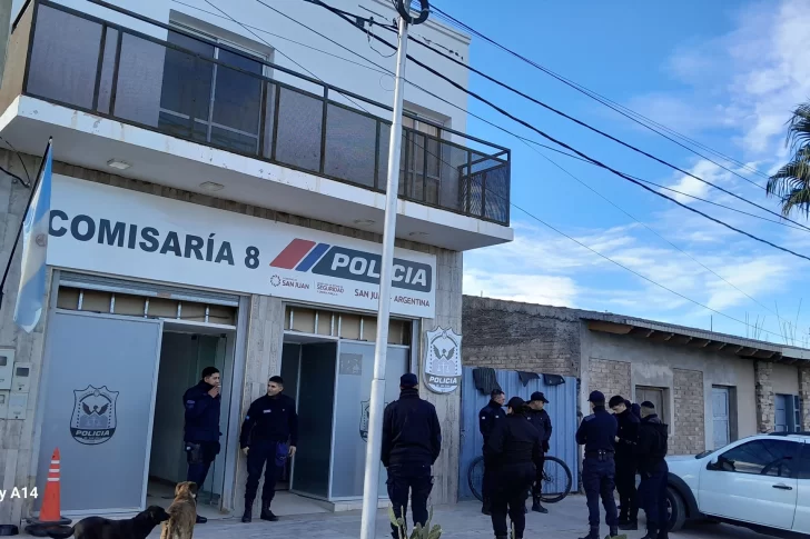 Niños atacados con un machete: uno tiene heridas superficiales y el otro debe ser operado