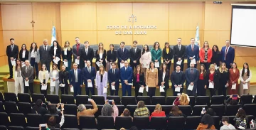 Juraron los nuevos abogados: mirá la galería de fotos Juraron los nuevos abogados: mirá la galería de fotos