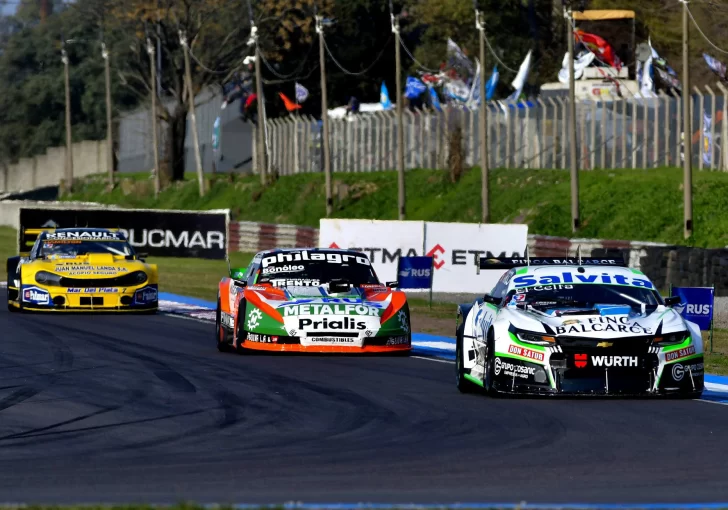 Tobías Martínez corrió de atrás Tobías Martínez corrió de atrás