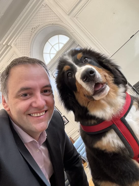 Karina Milei y Manuel Adorni presentaron a Thor, “el nuevo integrante de la Casa Rosada” Karina Milei y Manuel Adorni presentaron a Thor, “el nuevo integrante de la Casa Rosada”