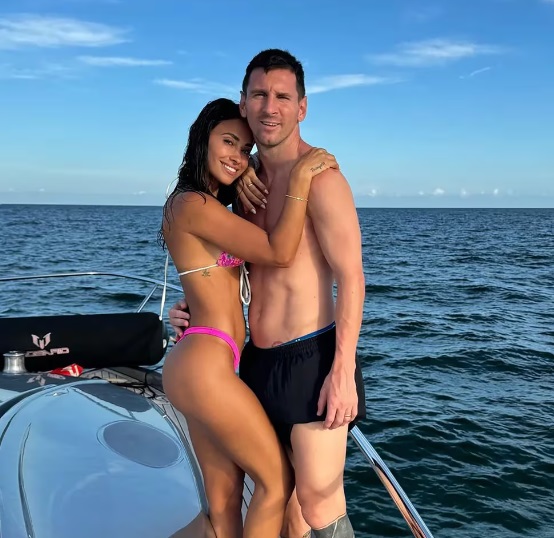 El romántico tatuaje de Antonela Roccuzzo dedicado a Lionel Messi que causó furor en las redes El romántico tatuaje de Antonela Roccuzzo dedicado a Lionel Messi que causó furor en las redes