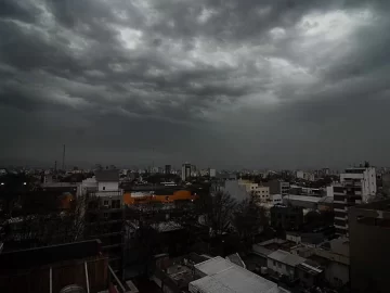 Qué es la “lluvia negra”, el fenómeno que se espera afecte a la Argentina Qué es la “lluvia negra”, el fenómeno que se espera afecte a la Argentina